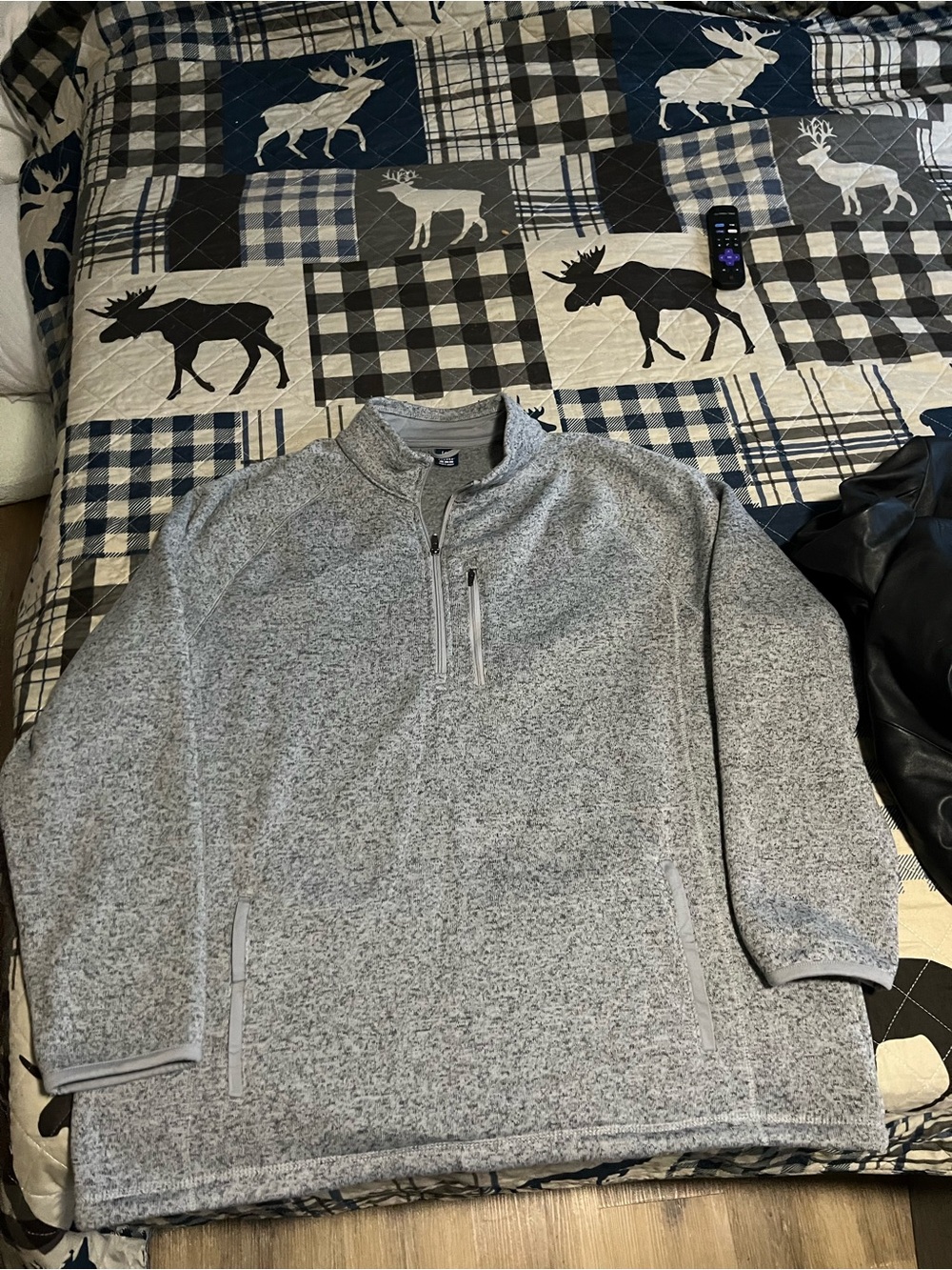 NWT MENS CASUAL SWEATER SIZE 2 XL